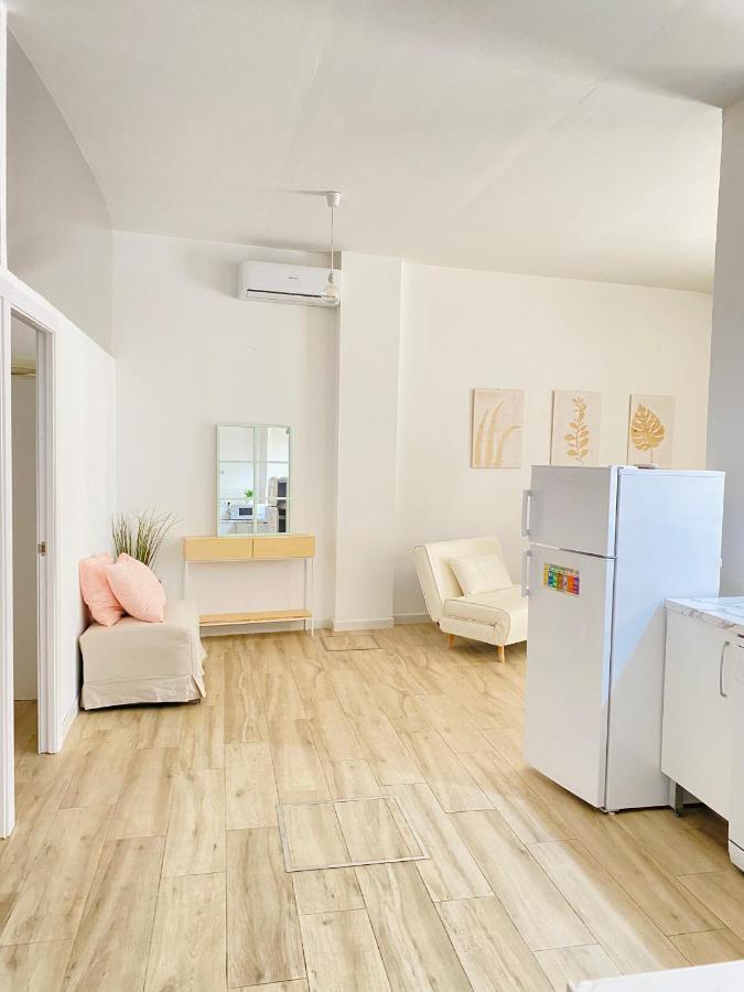 Flamenca Triana - Apartamento Wifi Con 2 Dormitorios 2 Sofas Camas 2 Banos Sevilla Dış mekan fotoğraf
