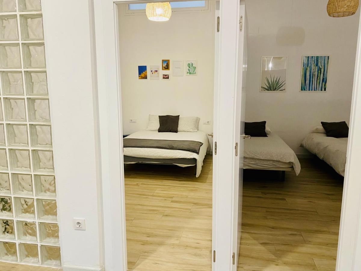 Flamenca Triana - Apartamento Wifi Con 2 Dormitorios 2 Sofas Camas 2 Banos Sevilla Dış mekan fotoğraf