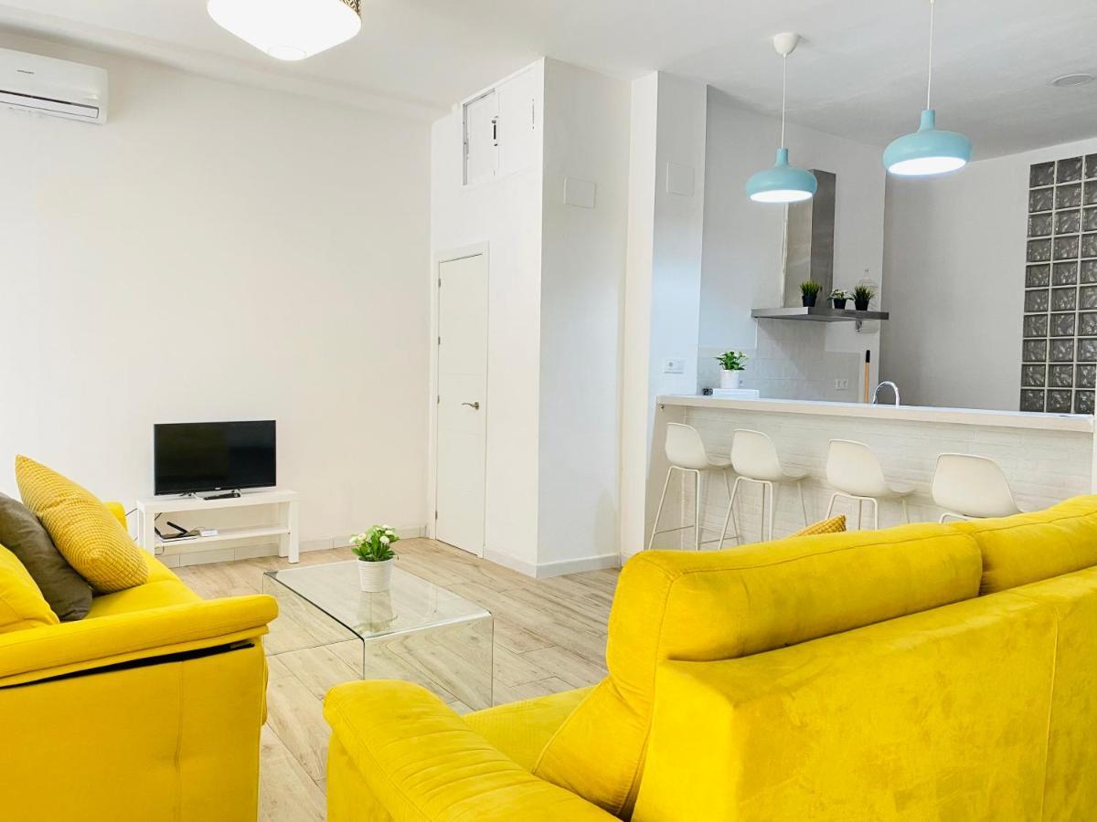Flamenca Triana - Apartamento Wifi Con 2 Dormitorios 2 Sofas Camas 2 Banos Sevilla Dış mekan fotoğraf